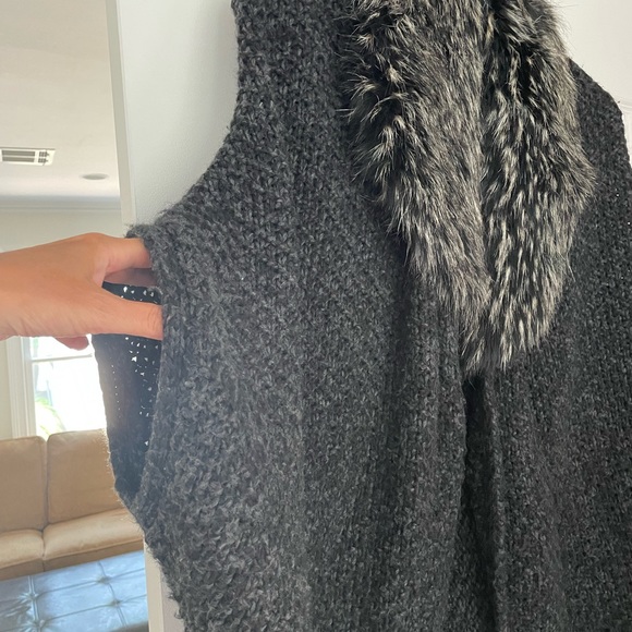 Cardigan - Picture 3 of 8